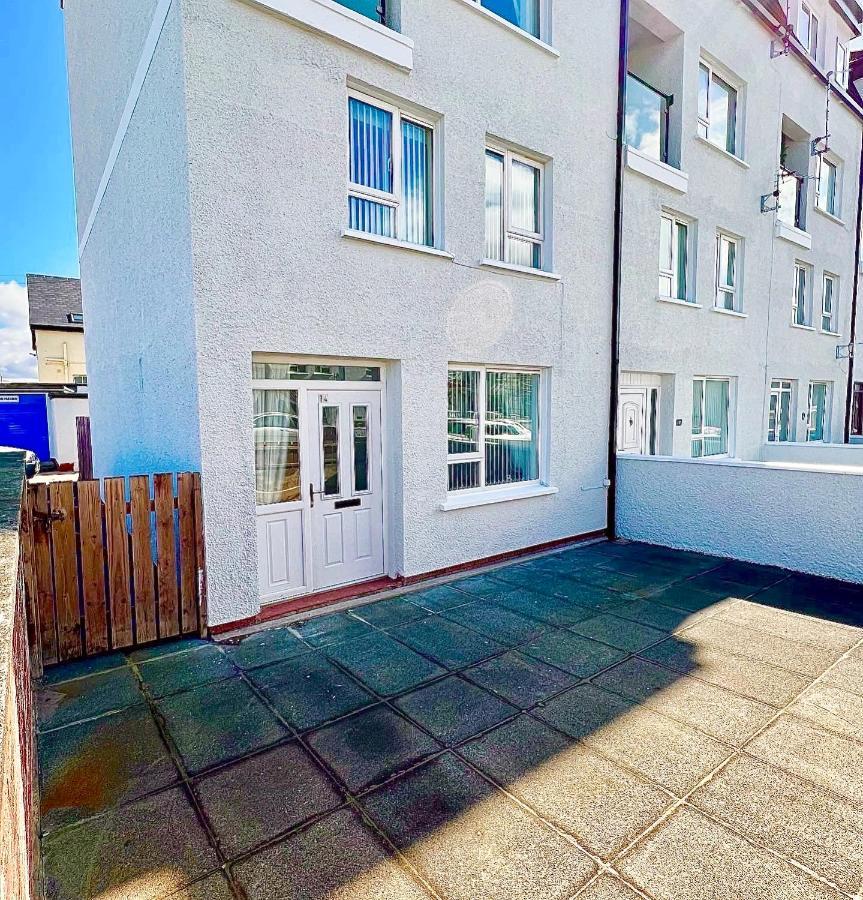 Number 14 Self Catering, Portrush, Northern Ireland Exteriör bild