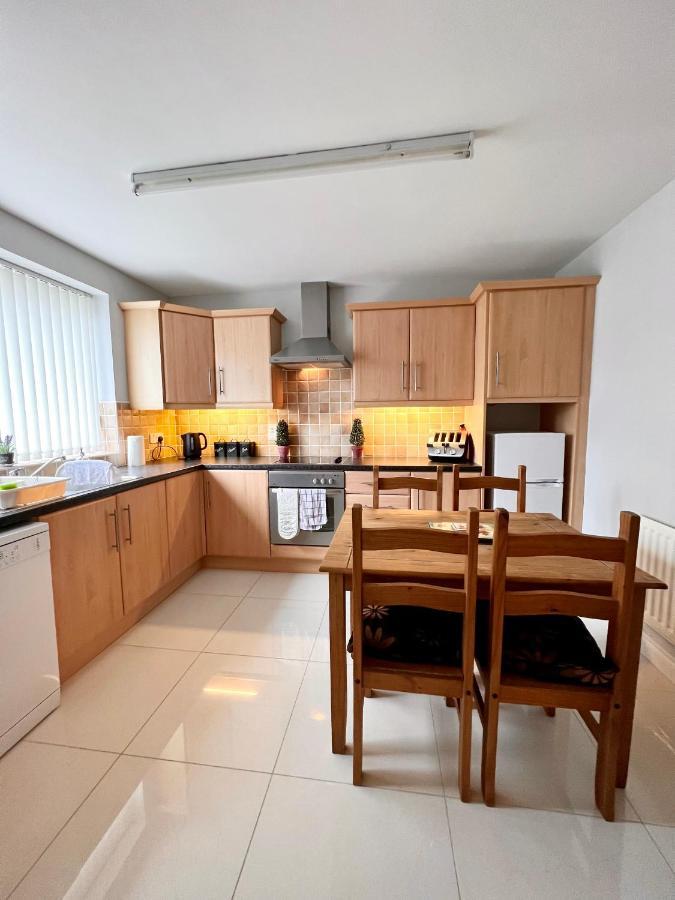 Number 14 Self Catering, Portrush, Northern Ireland Exteriör bild